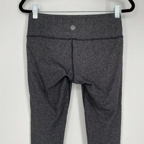 Athleta Chaturanga Herringbone Print Leggings Size XS Stretch Crop Workout Gray - Picture 6 of 10